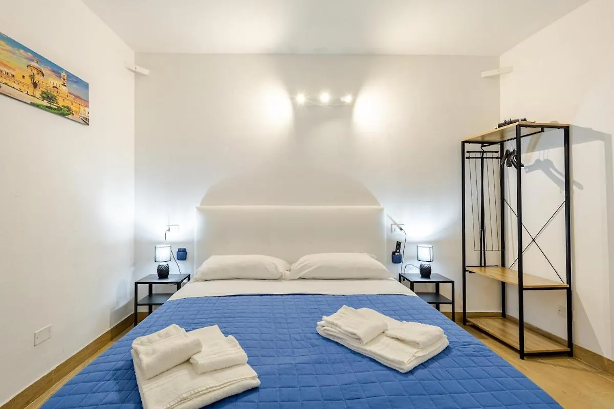 Talia Capo Massimo Apartment Palermo 0*,  Italy